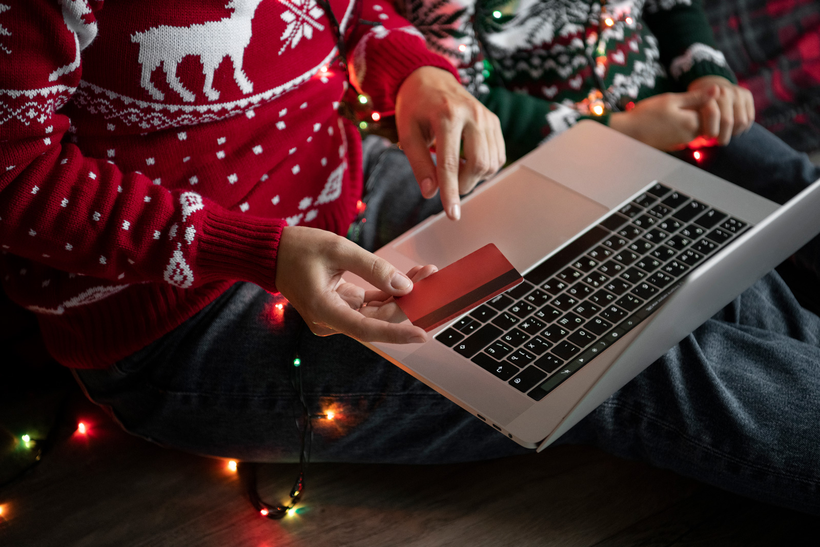 Cómo aprovechar la Navidad en tu estrategia digital (sin perder la esencia de tu marca)
